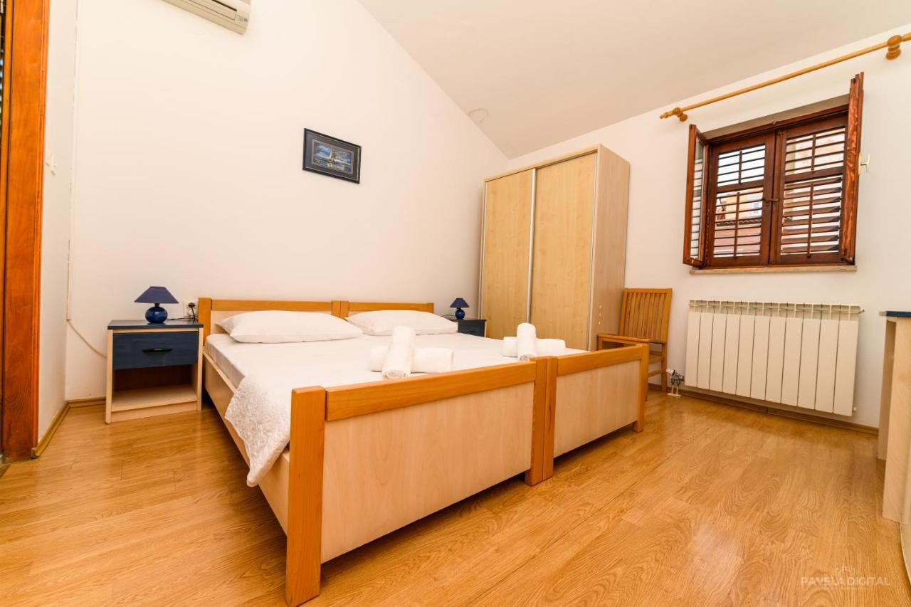 Sobe I Apartman Mareta Miholascica Ngoại thất bức ảnh