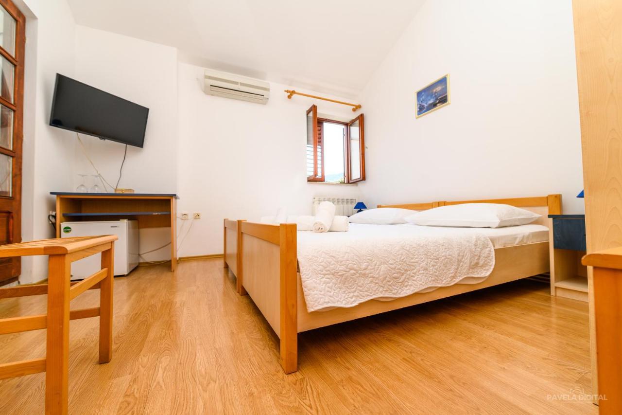 Sobe I Apartman Mareta Miholascica Ngoại thất bức ảnh