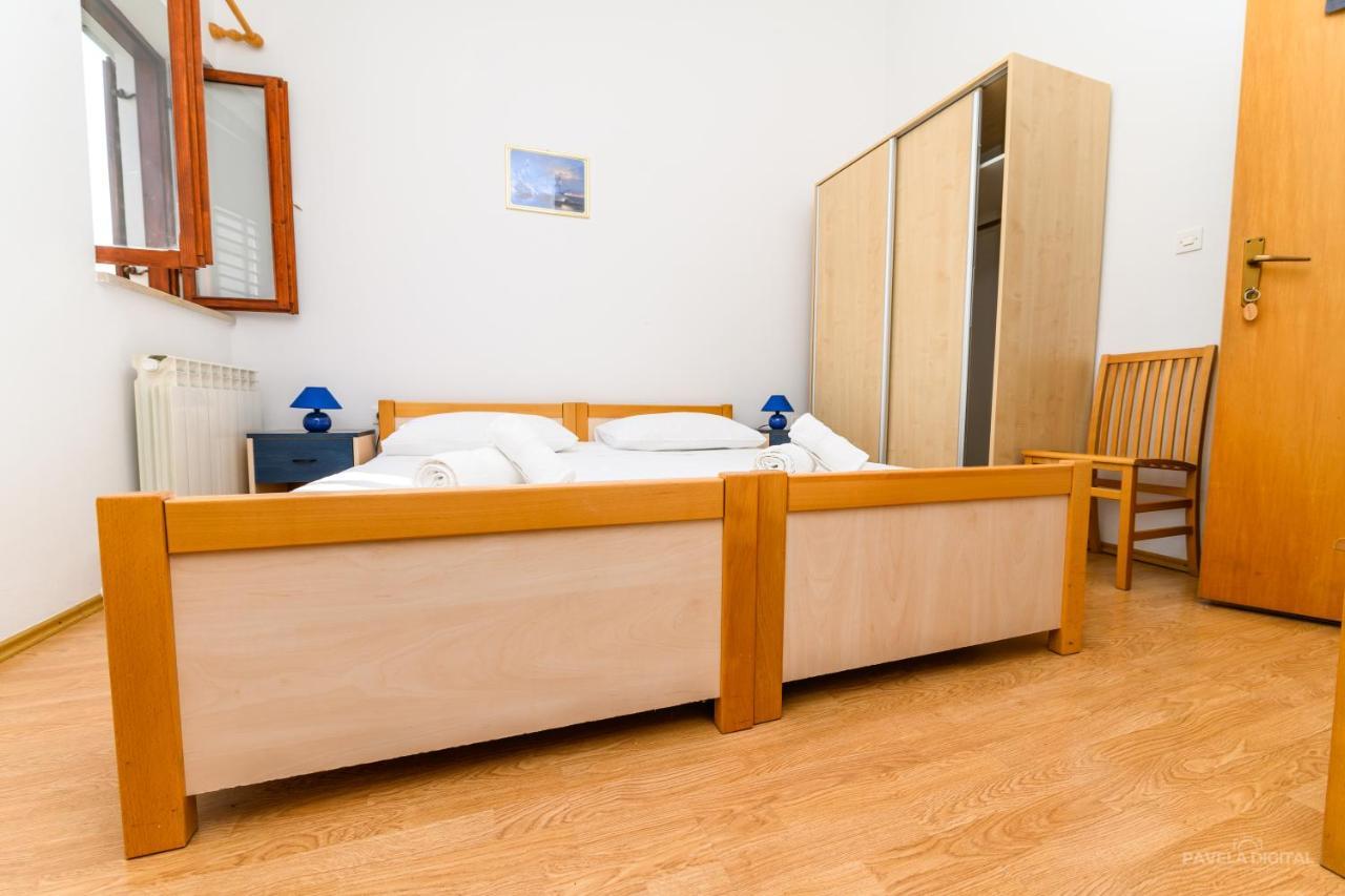 Sobe I Apartman Mareta Miholascica Ngoại thất bức ảnh